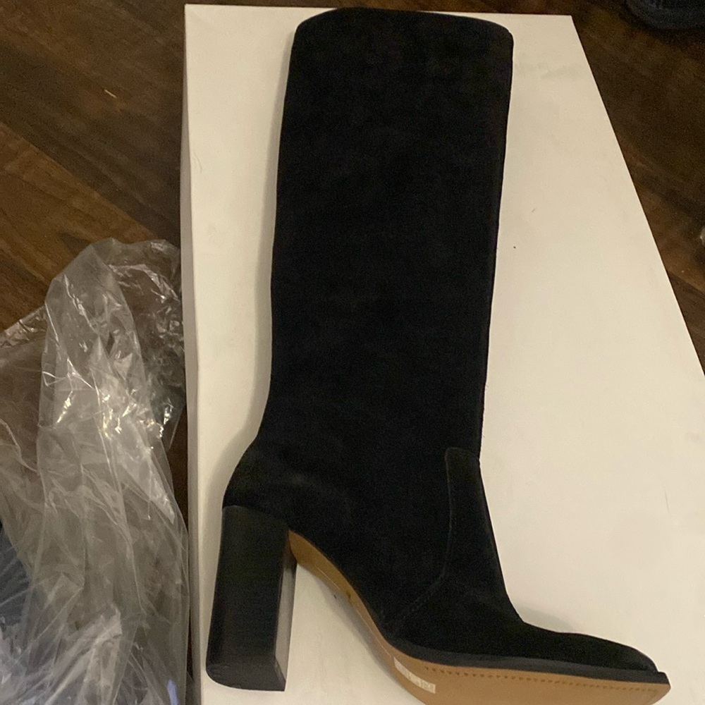 Brand new dolce vita boots!